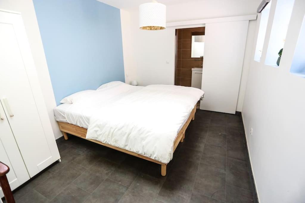 Willa F3 80 M2 Longere Plain Pied Au Centre Auxonne. Zewnętrze zdjęcie