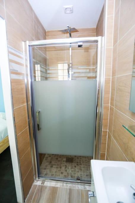 Willa F3 80 M2 Longere Plain Pied Au Centre Auxonne. Zewnętrze zdjęcie