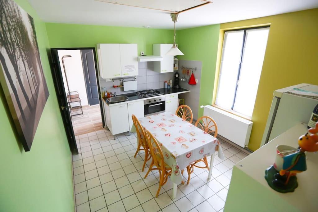 Willa F3 80 M2 Longere Plain Pied Au Centre Auxonne. Zewnętrze zdjęcie